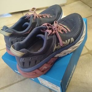 Hoka One One Arahi 2 Running Shoes Women’s S…